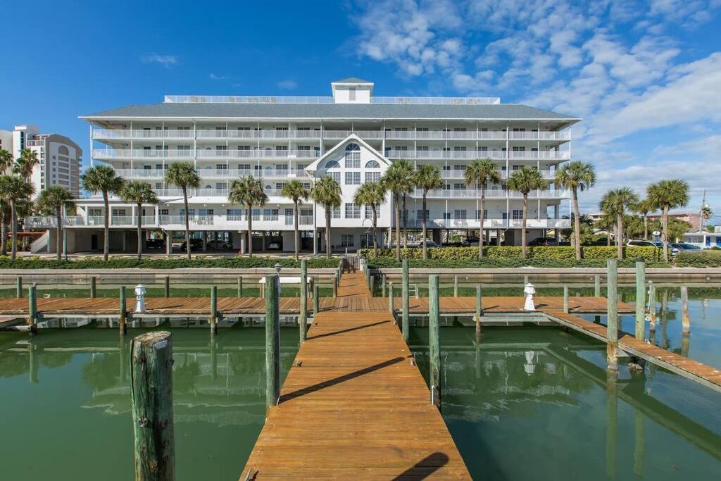 Location! Coastal Charm I 5 Min Walk To Beach, Shops & Rest Clearwater Beach Bagian luar foto