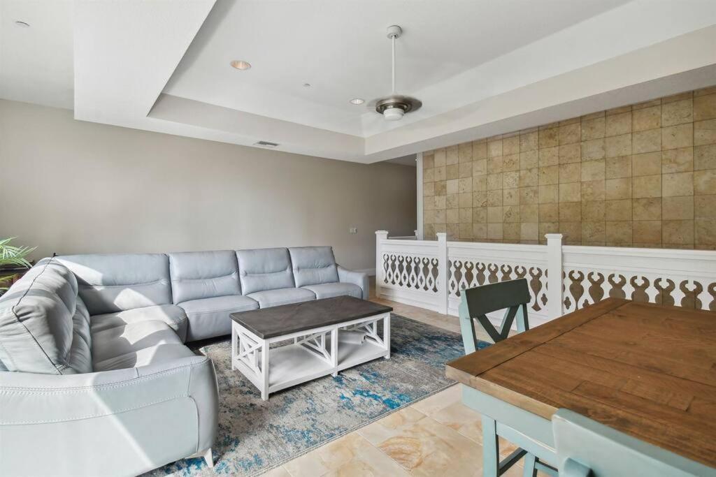 Location! Coastal Charm I 5 Min Walk To Beach, Shops & Rest Clearwater Beach Bagian luar foto