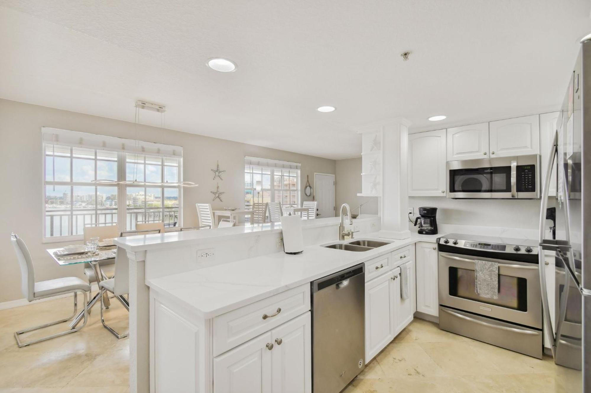 Location! Coastal Charm I 5 Min Walk To Beach, Shops & Rest Clearwater Beach Bagian luar foto